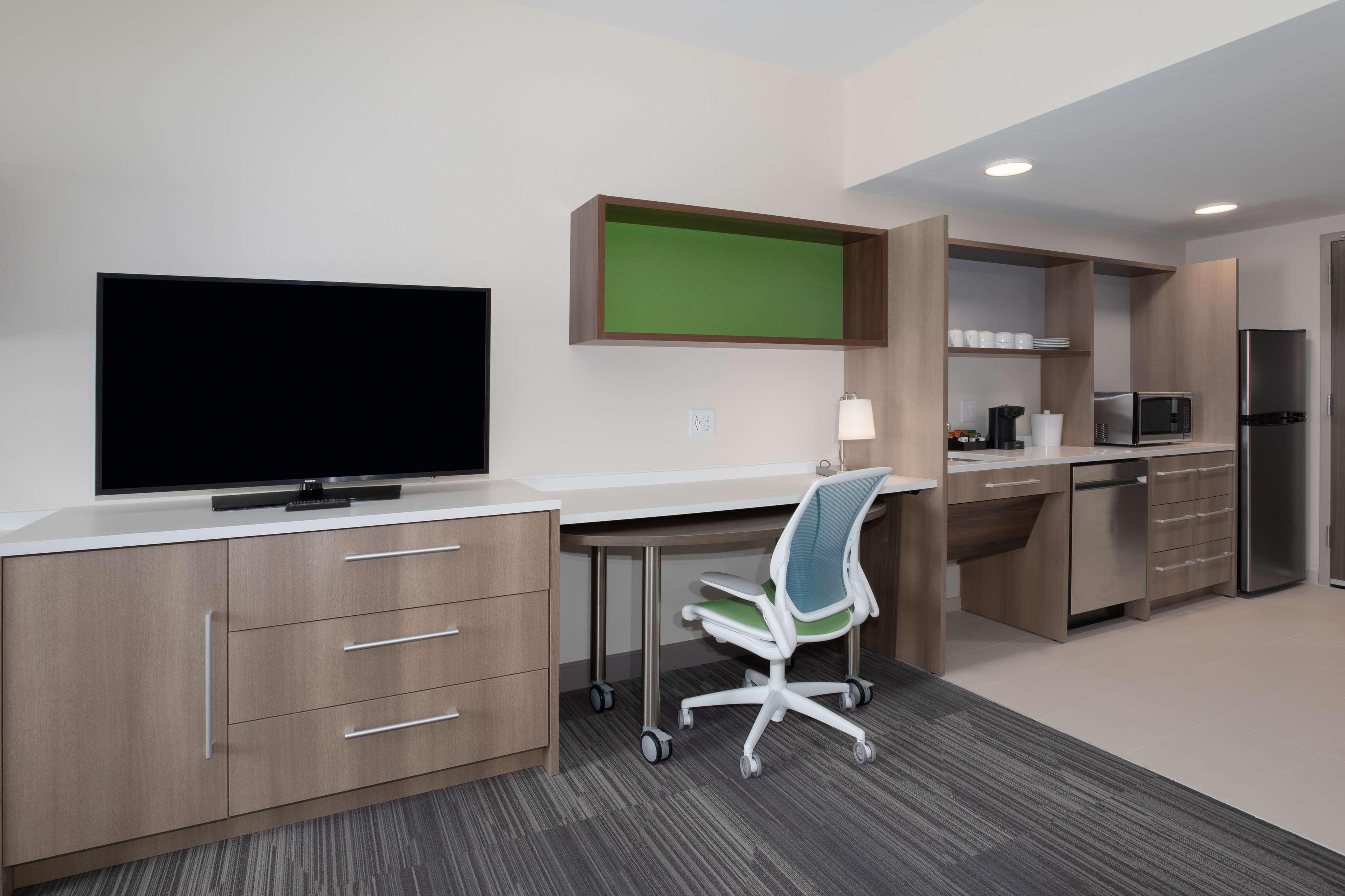Home2 Suites By Hilton Omaha Un Medical Ctr Area Exterior photo