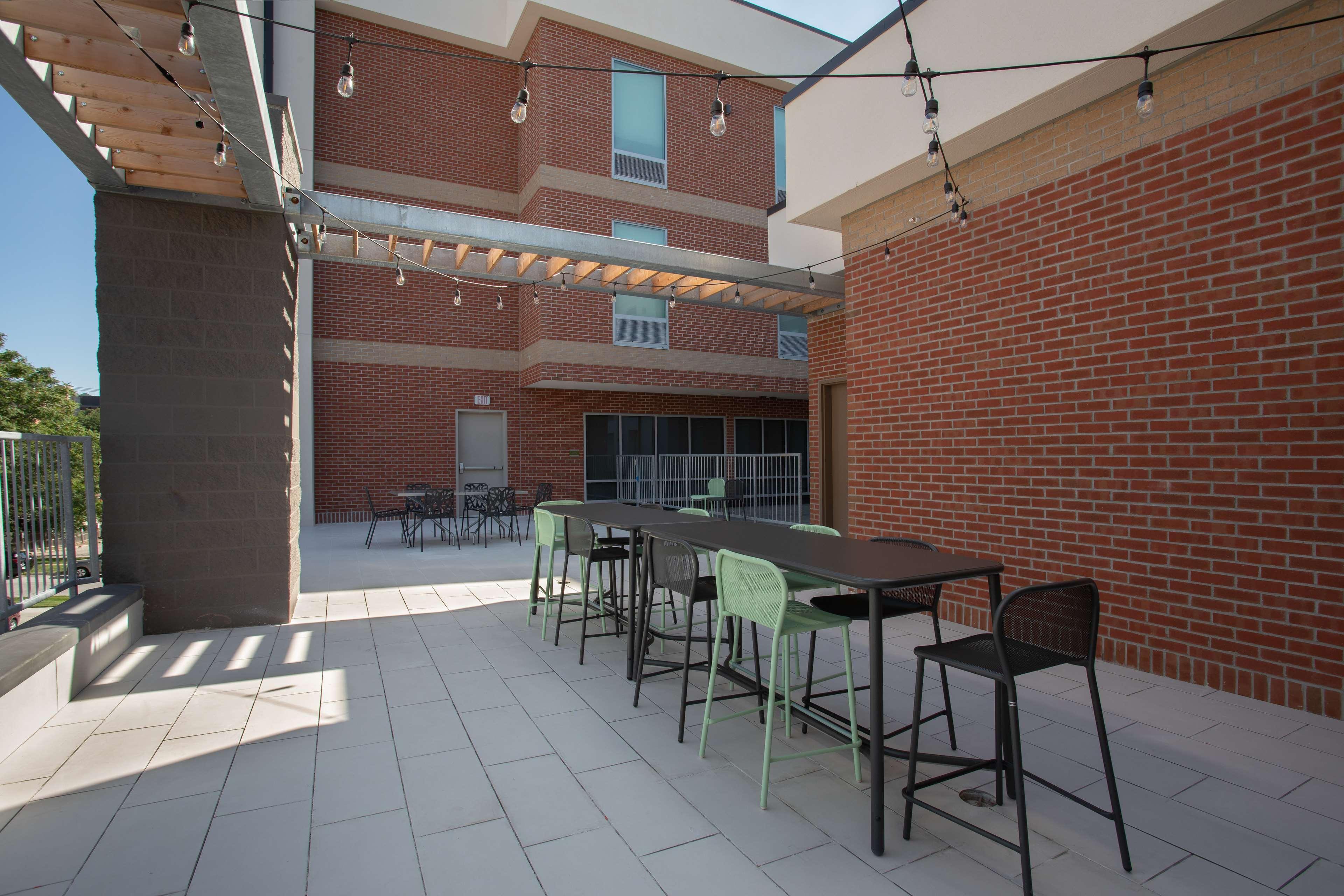Home2 Suites By Hilton Omaha Un Medical Ctr Area Exterior photo