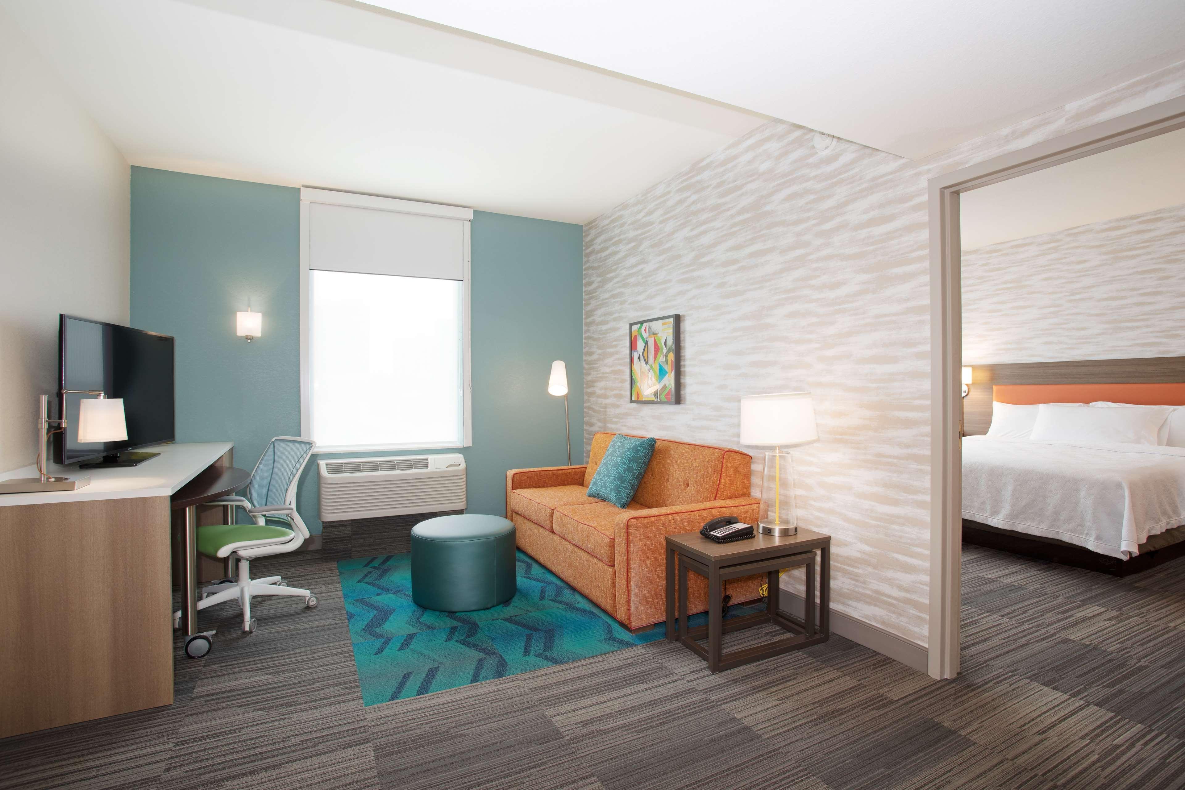 Home2 Suites By Hilton Omaha Un Medical Ctr Area Exterior photo