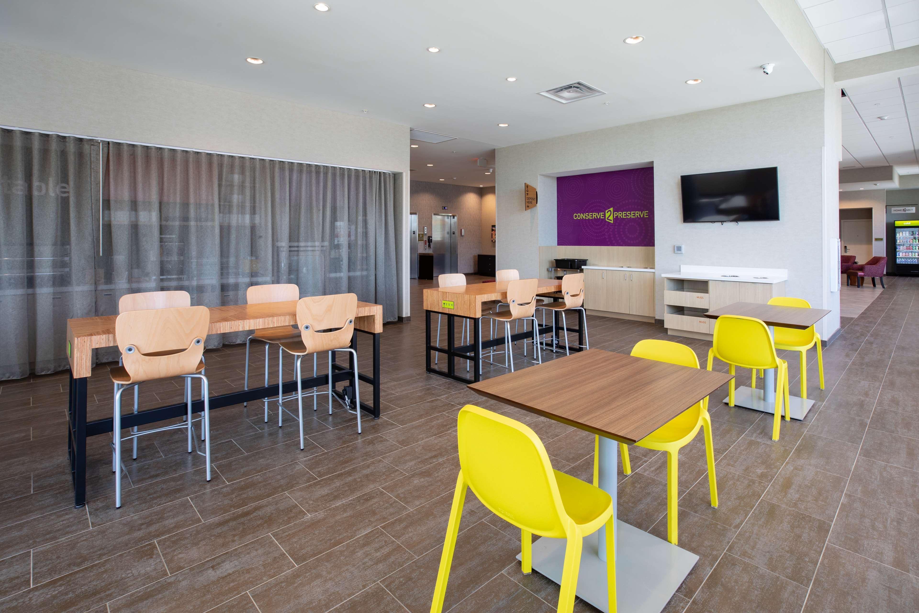 Home2 Suites By Hilton Omaha Un Medical Ctr Area Exterior photo