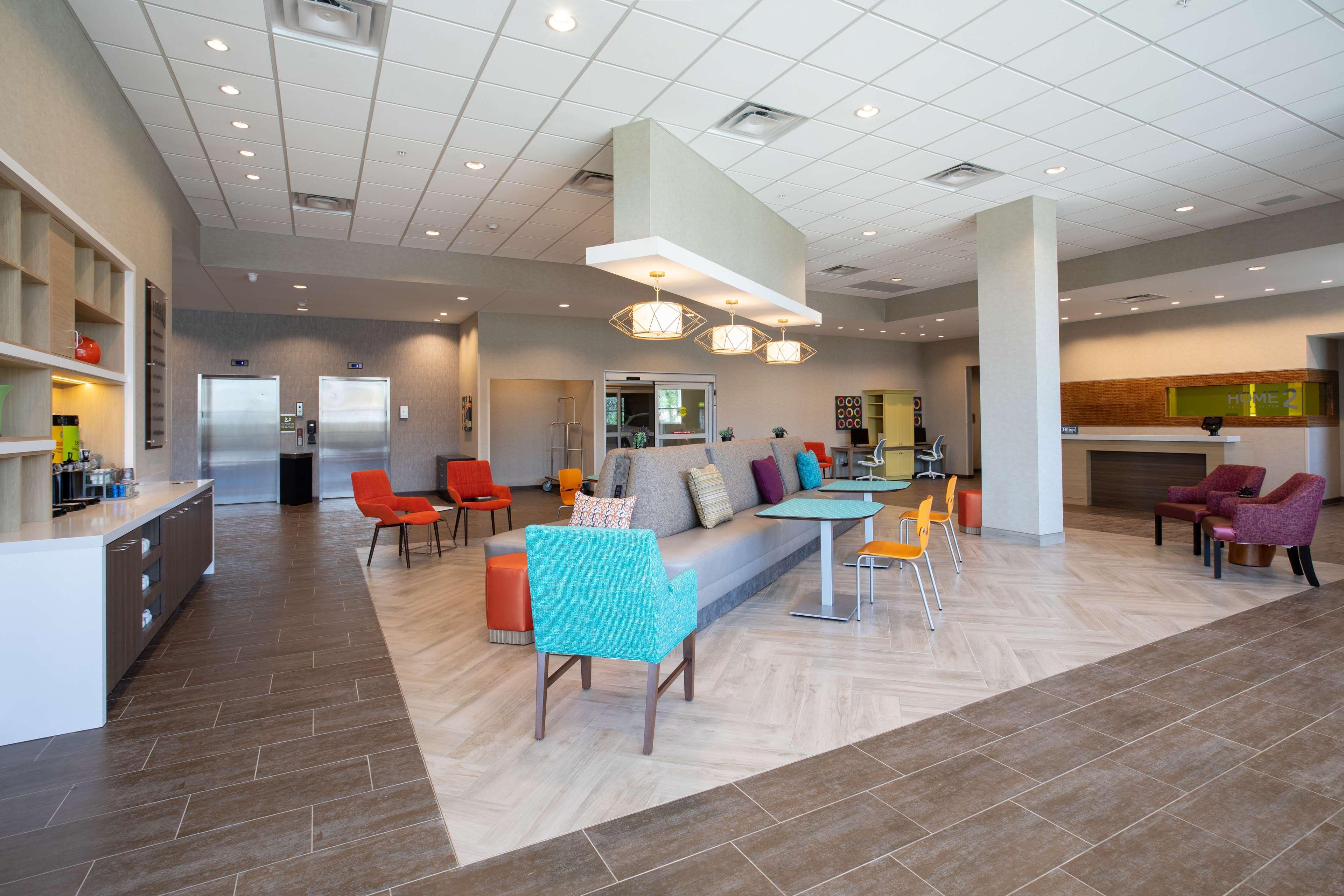 Home2 Suites By Hilton Omaha Un Medical Ctr Area Exterior photo