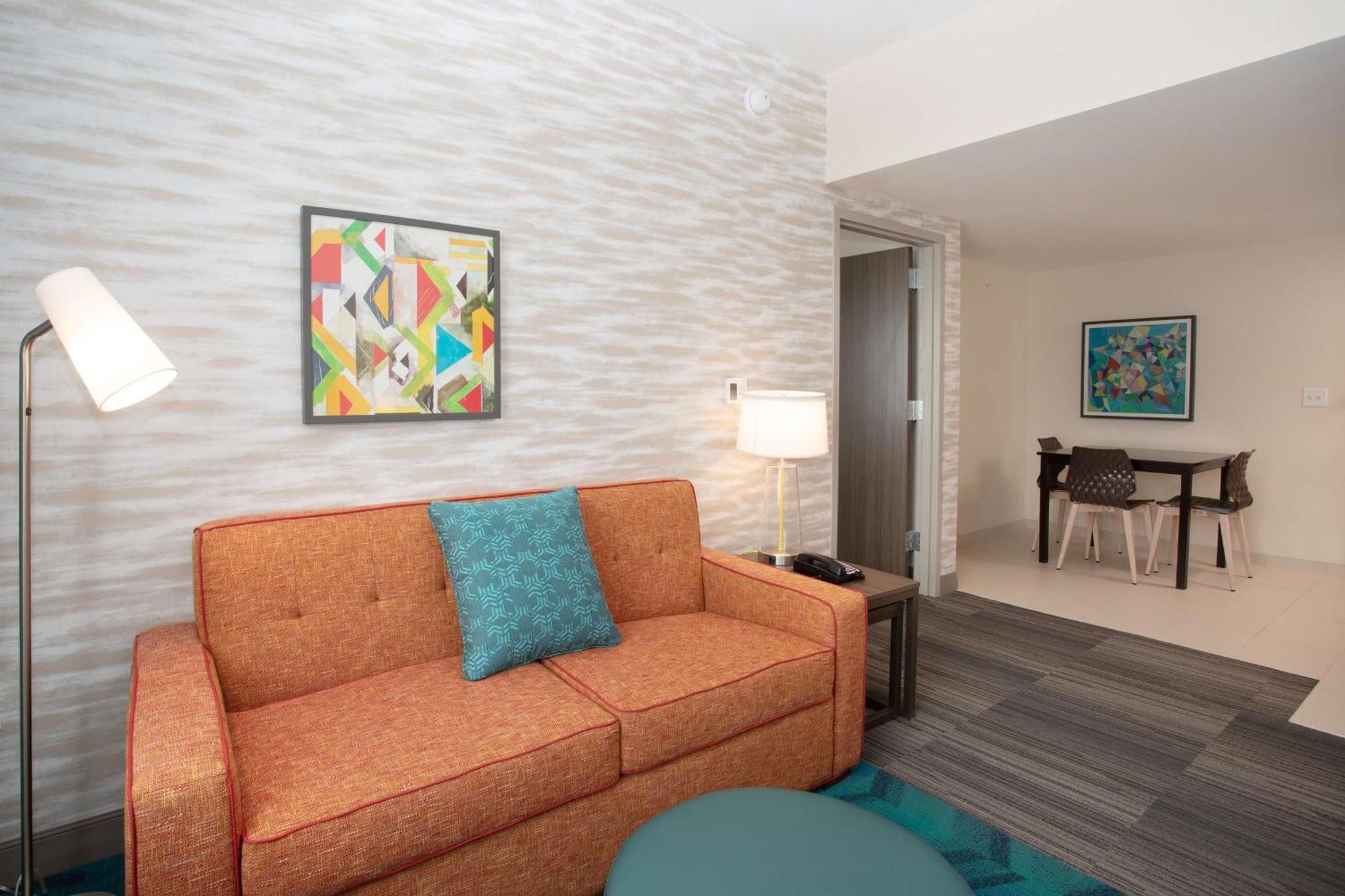 Home2 Suites By Hilton Omaha Un Medical Ctr Area Exterior photo